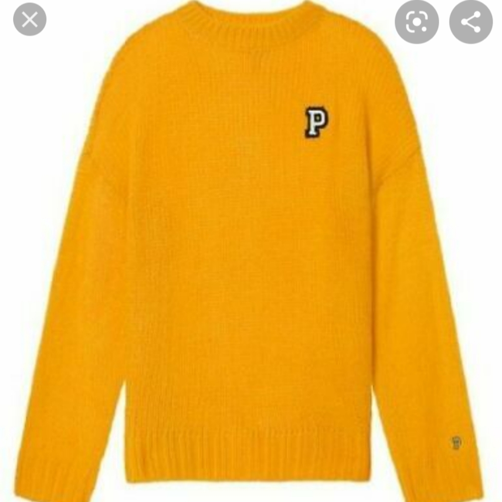 🌻 SOLD VS Pink Boyfriend Sweater 🌻